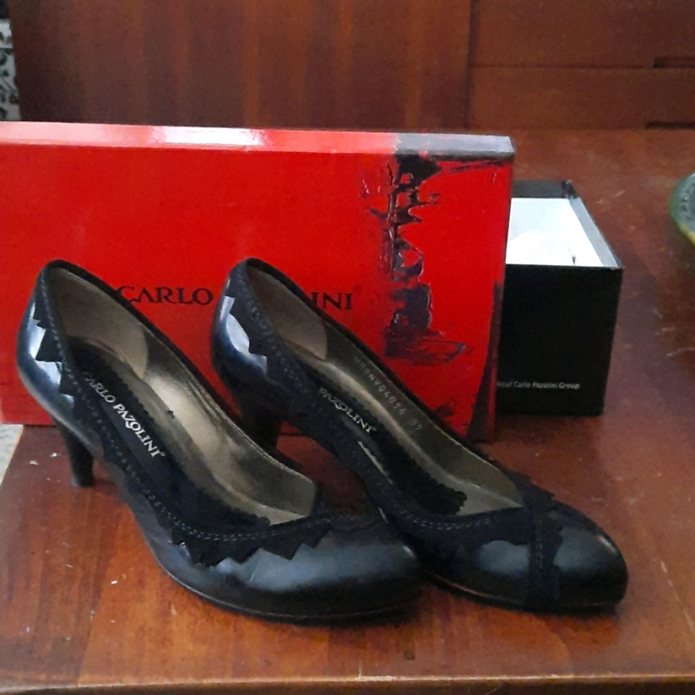 Carlo Pazolini mid-height heeled shoes